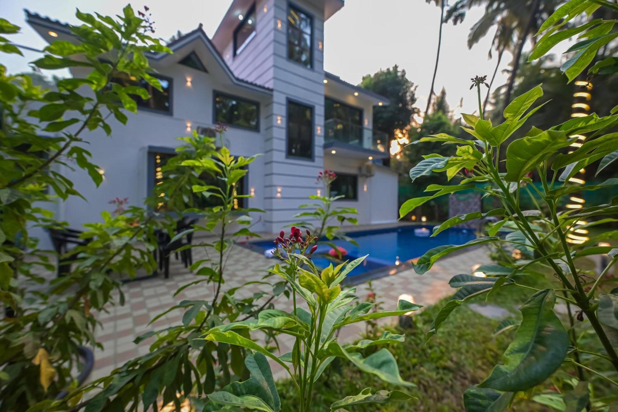 Seas The Day Luxurious 5Bhk Villa 2Min From Awas Beach With Huge Private Pool Alibág Kültér fotó